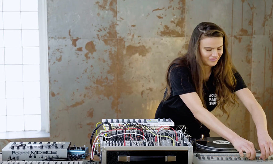 TECHNO DJ/PRODUCER ONYVAA