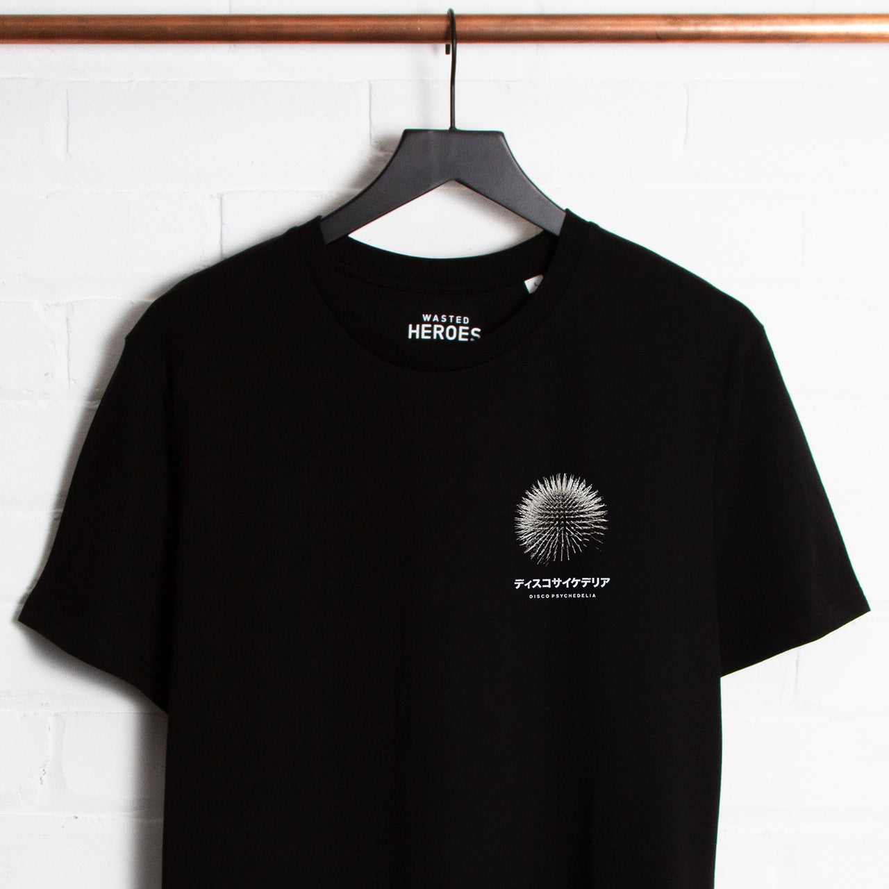 Crest Orb 003 - Tshirt - Black