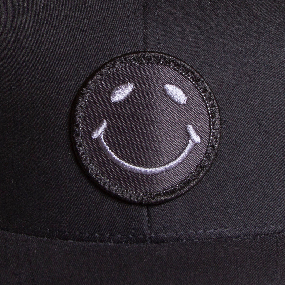 BB Smiley - Trucker Cap - Black
