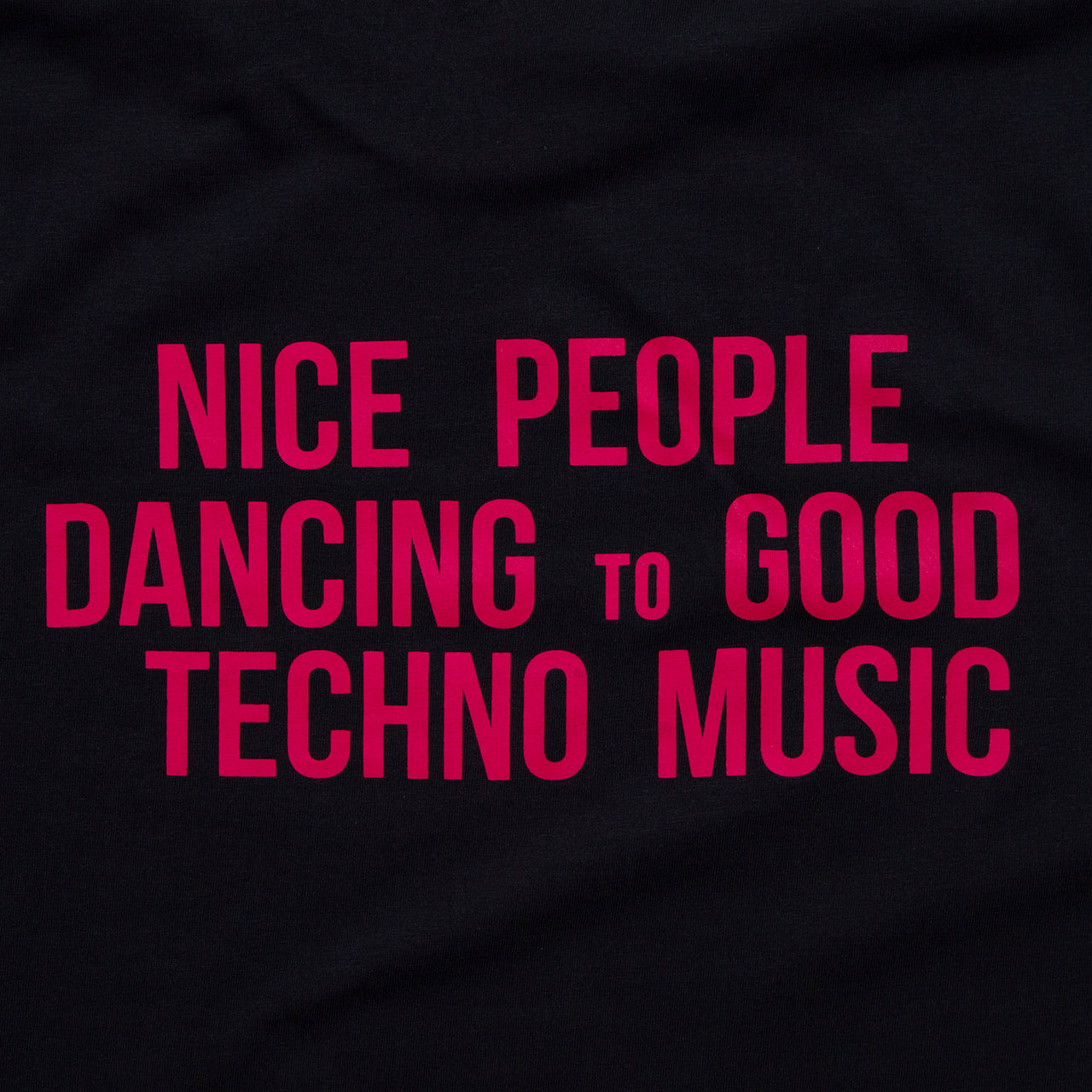 Peoples Techno Back Print - Tshirt - Black
