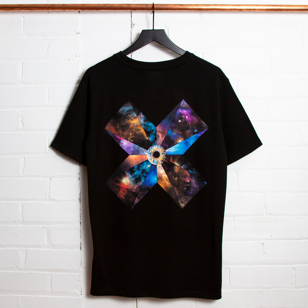 Divided X Imprint - Tshirt - Black