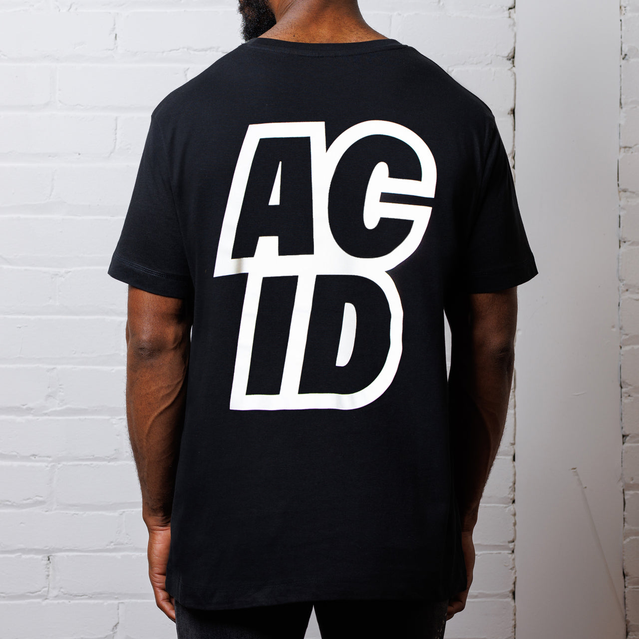 Acid Sport Back Print - Tshirt - Black
