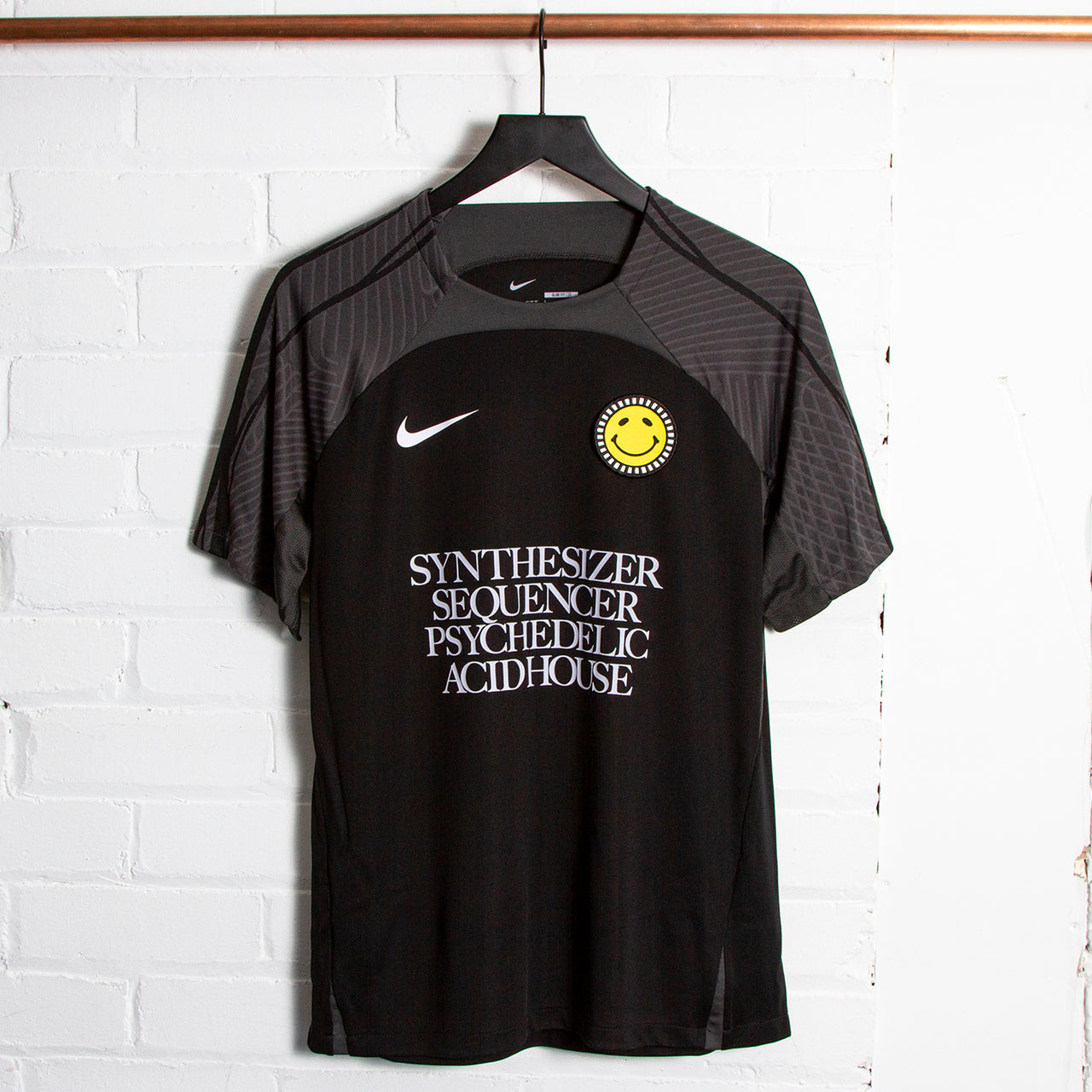 Wasted Heroes FC Strike 3 - Football Jersey - Black Smiley