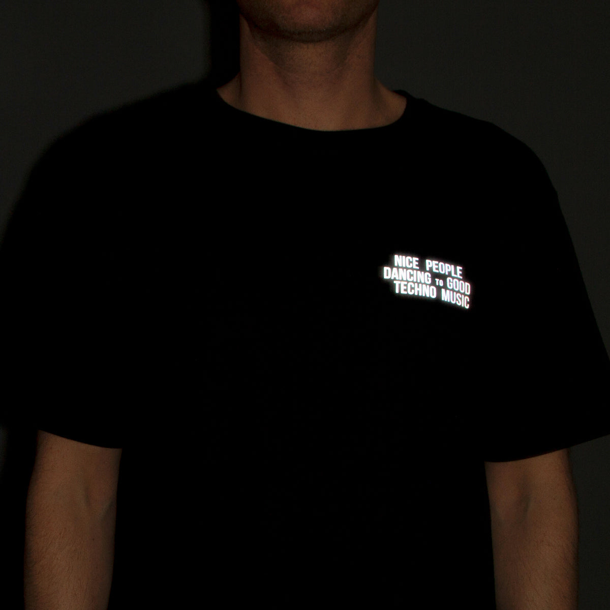 Crest Reflective Peoples Techno - Tshirt - Black