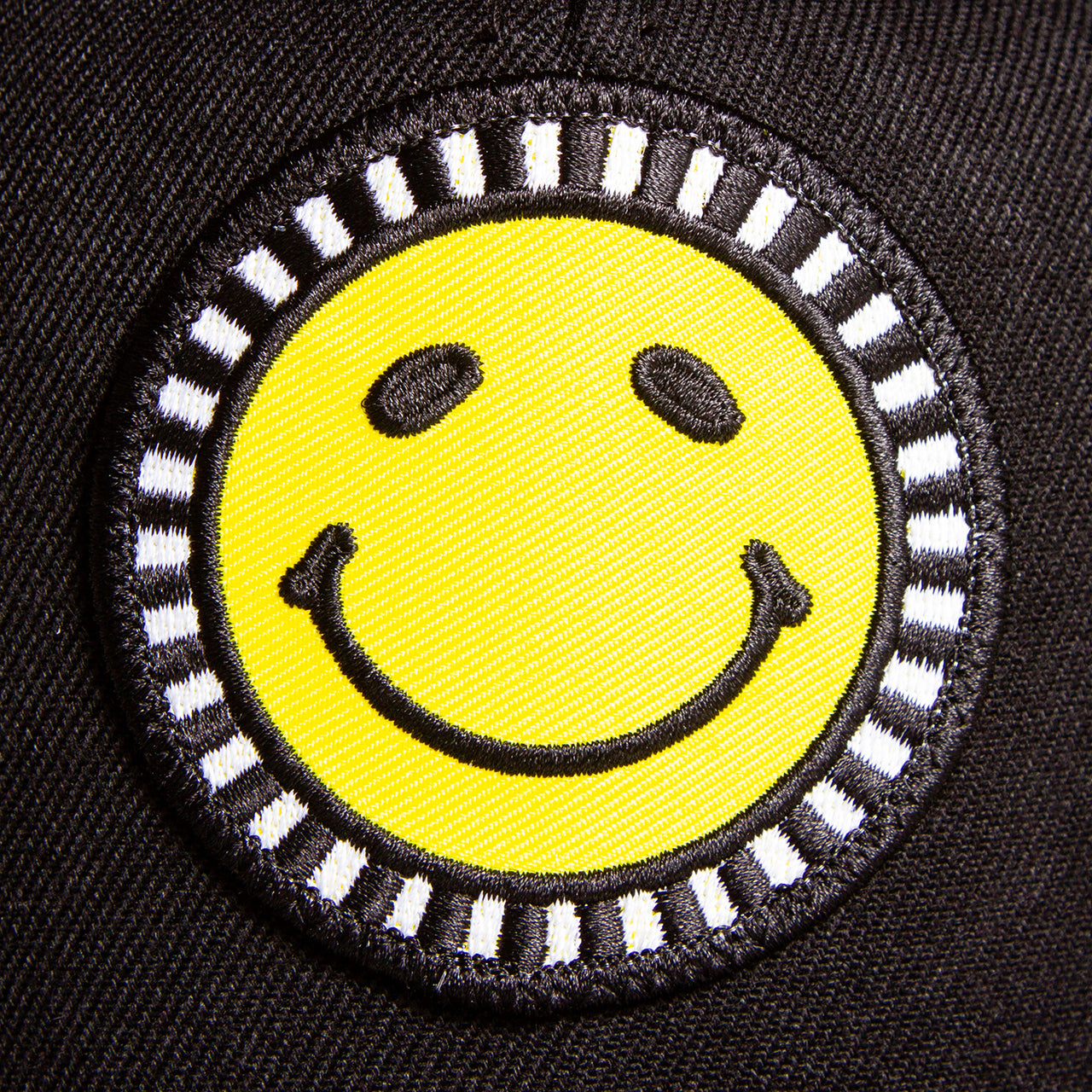 Smiley - Snapback - Black