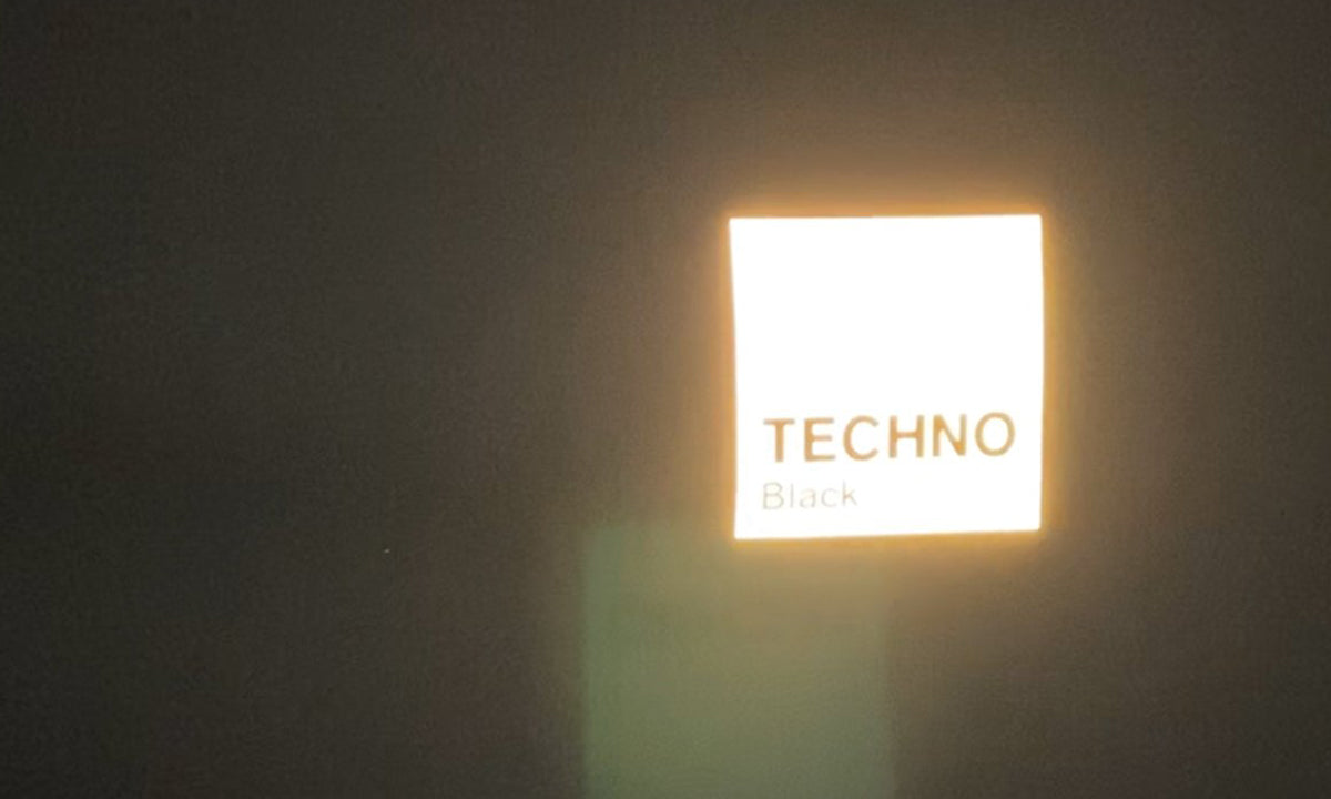 TECHNO BLACK REFLECTIVE