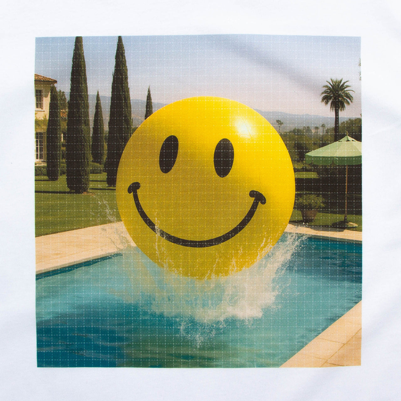 Smiley Poolside Trip Back Print - Tshirt - White
