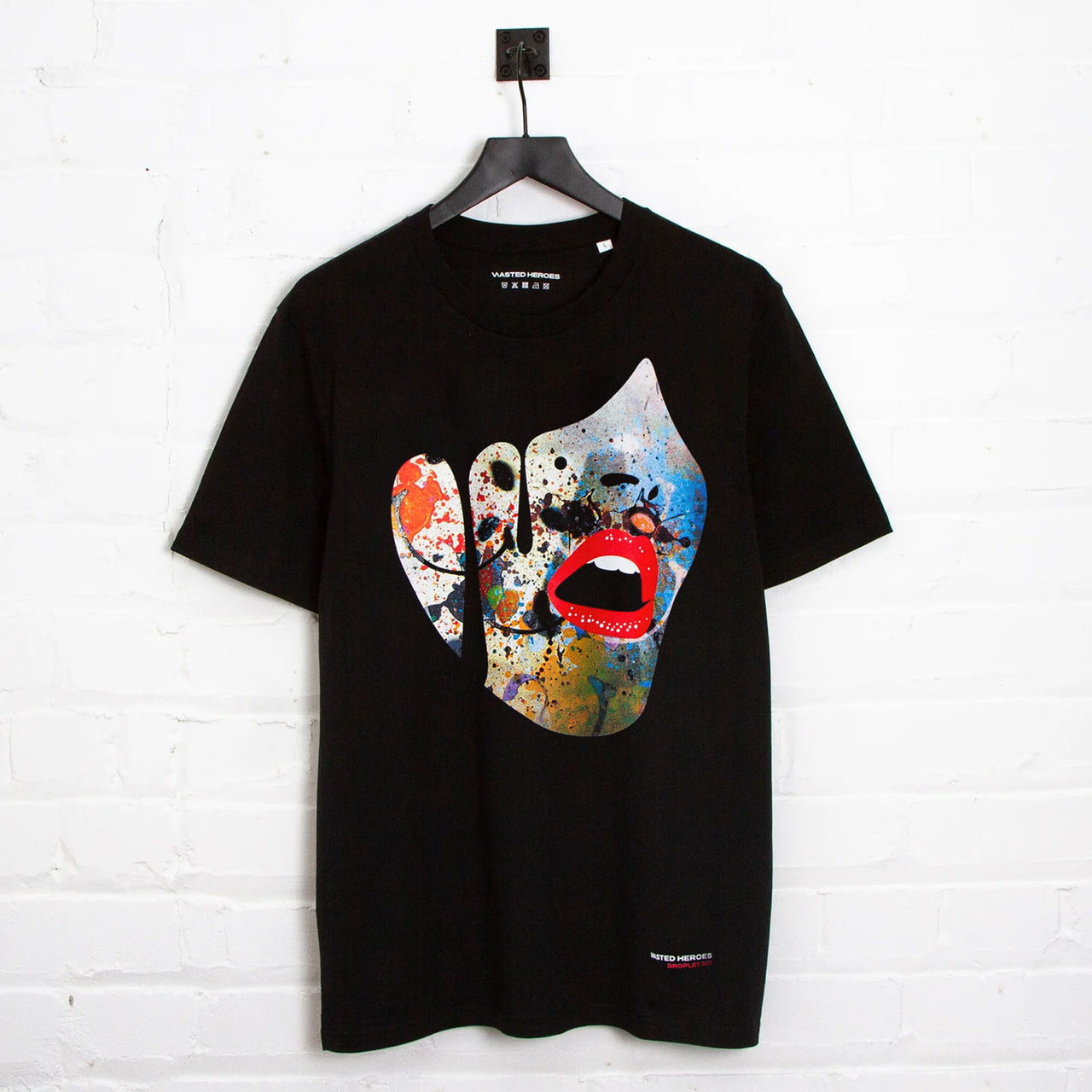 Droplet Face 001 - Tshirt - Black