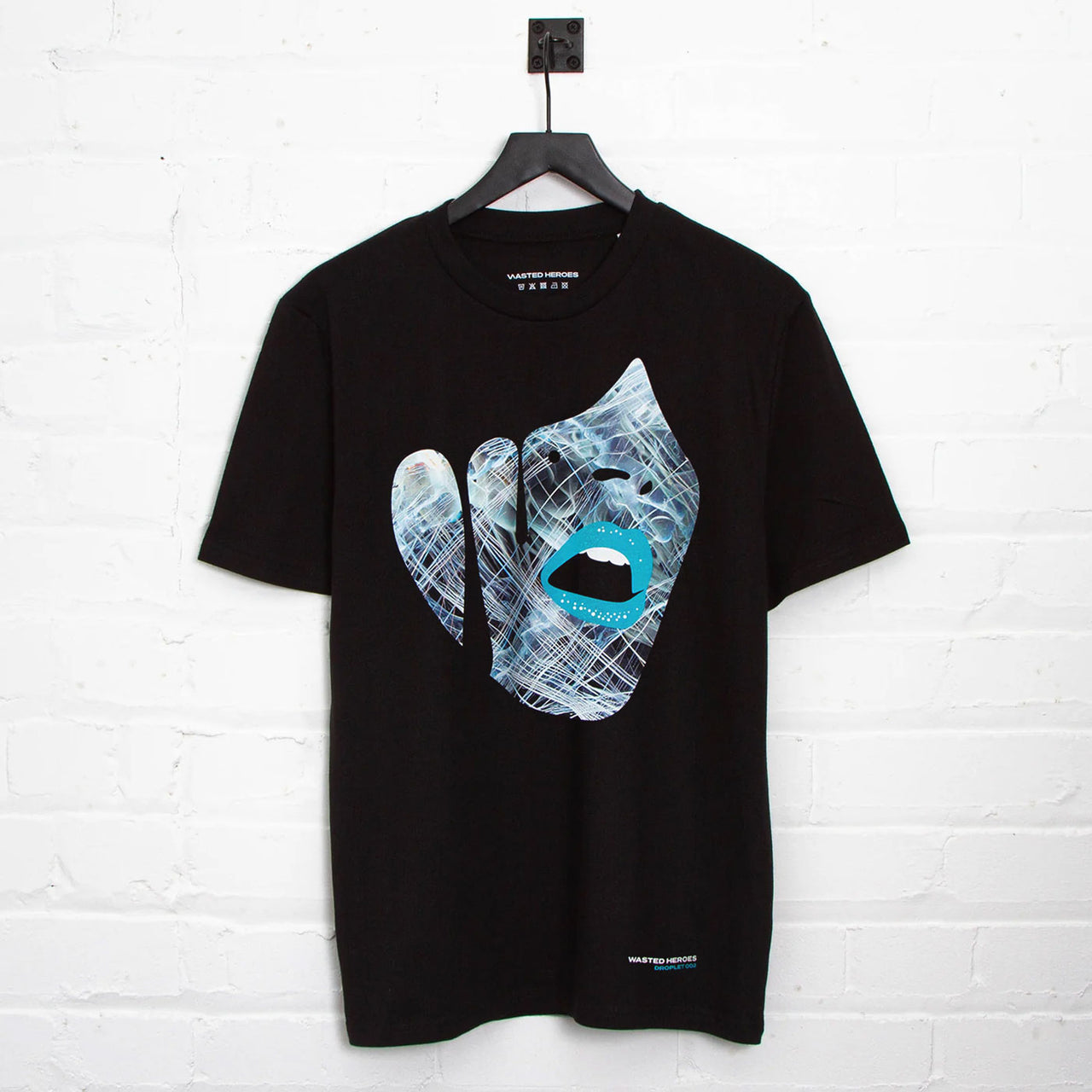 Droplet Face 002 - Tshirt - Black