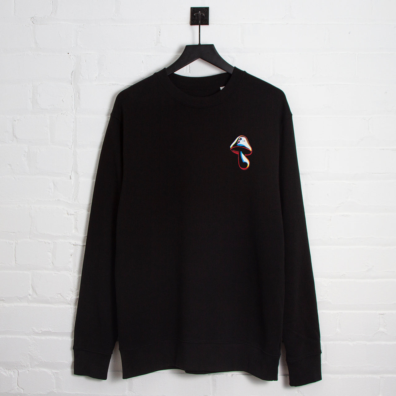 Crest Doodle Shroom - Sweatshirt - Black