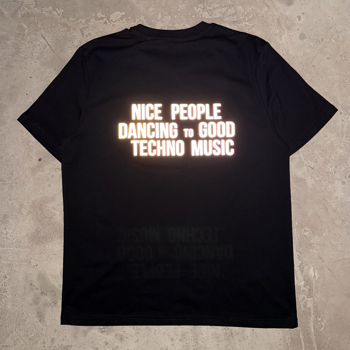Reflective Peoples Techno Back Print - Tshirt - Black