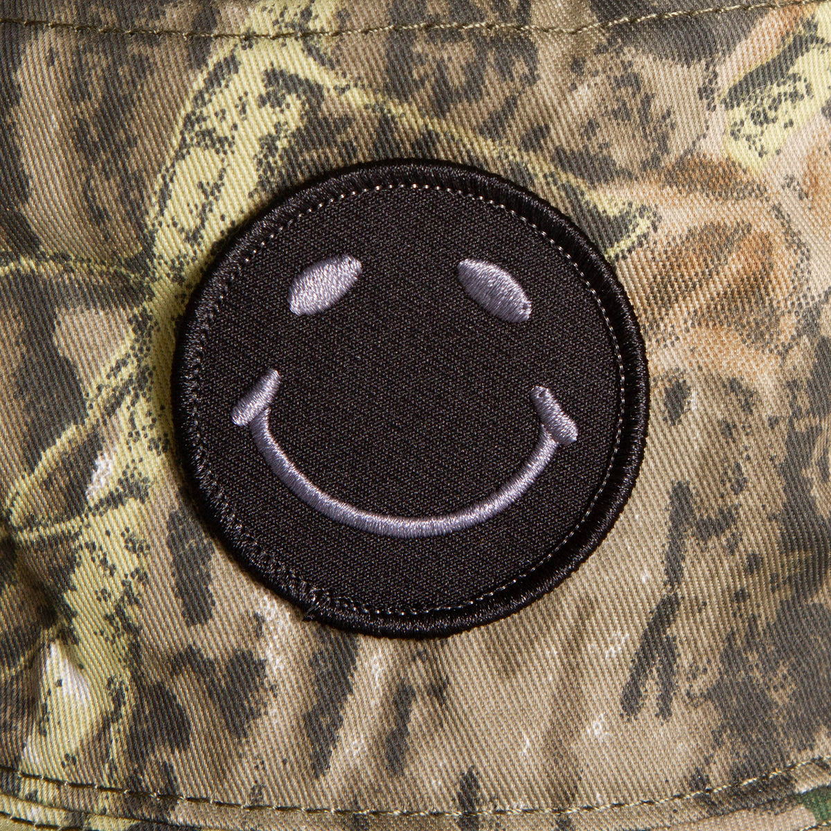 BB Smiley - Draw String Bucket Hat - Realtree