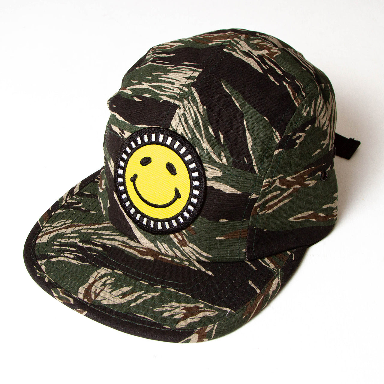 Smiley - 5 Panel Cap - Camo