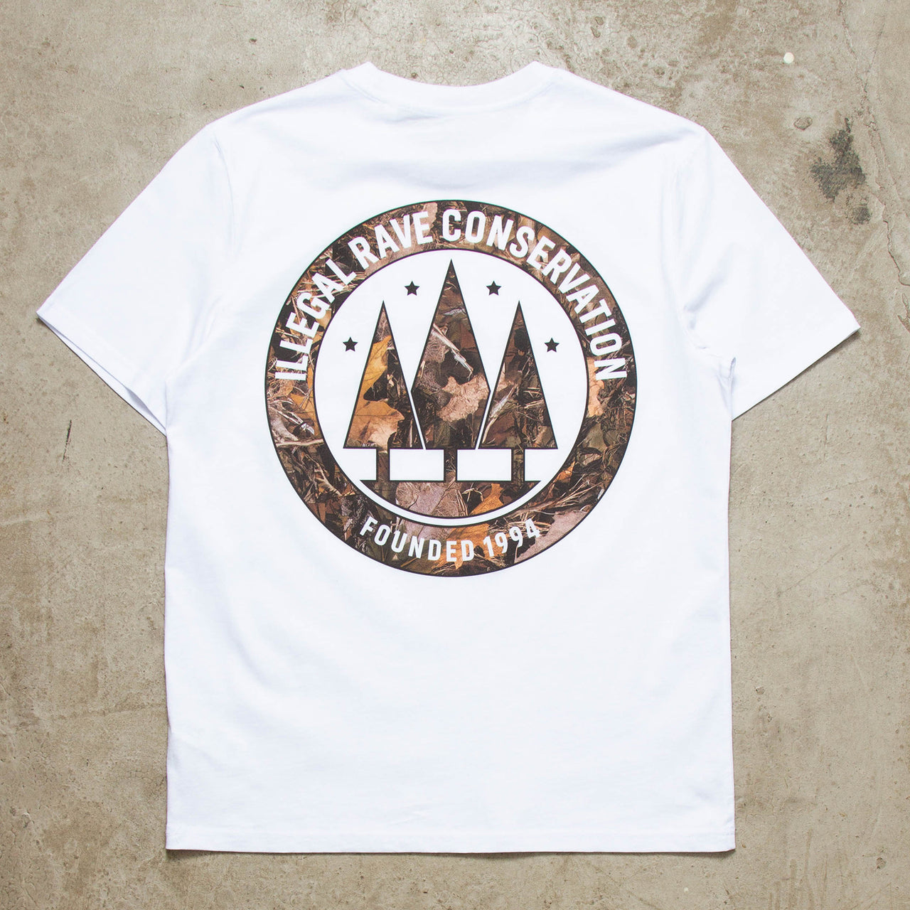 Realtree Illegal Rave Back Print - Tshirt - White