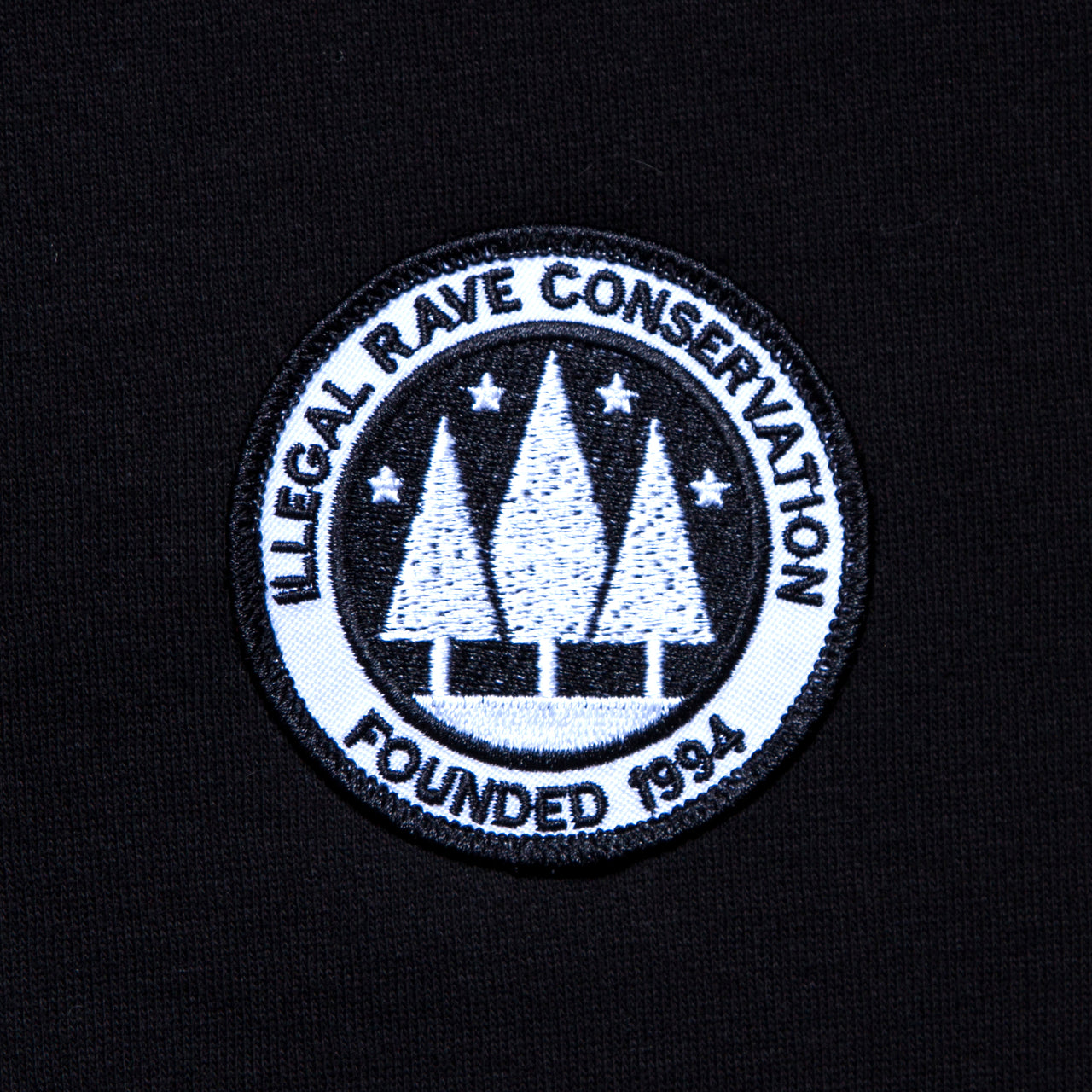 Illegal Rave Crest - Pullover Hoodie - Black