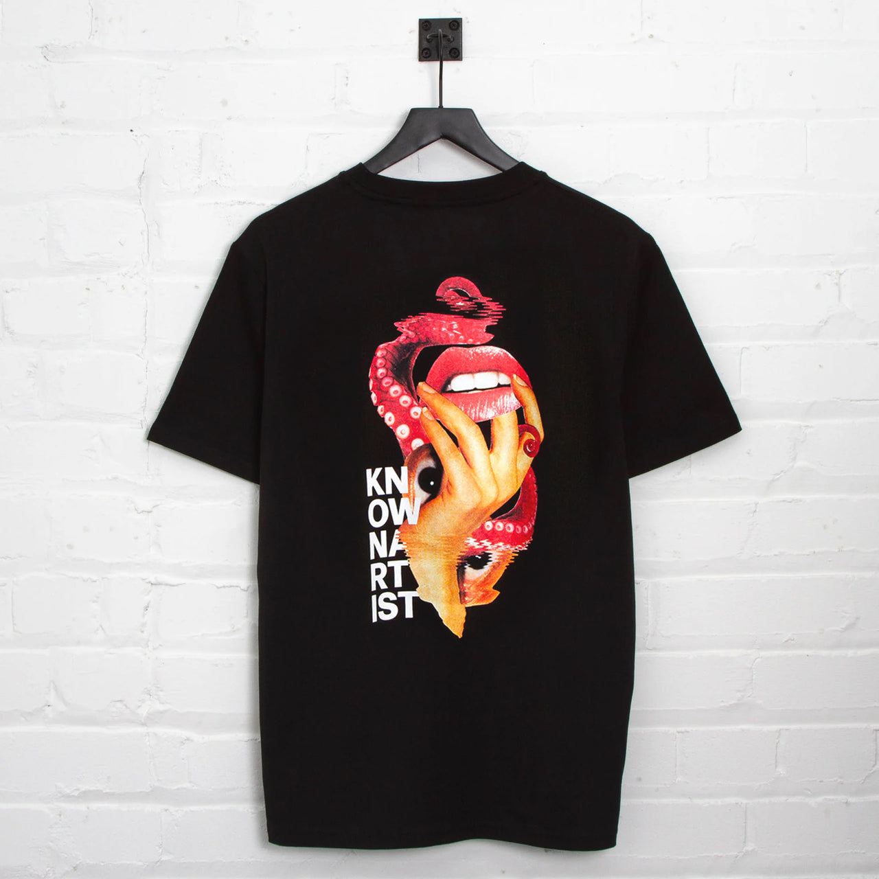 Known Artist 007 - Tshirt - Black
