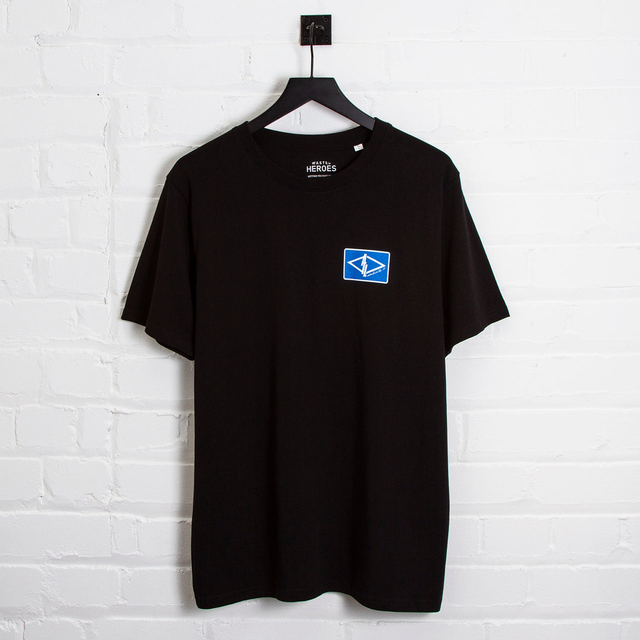 Matrefakt Attitudes To Life 009 Back Print - Tshirt - Black