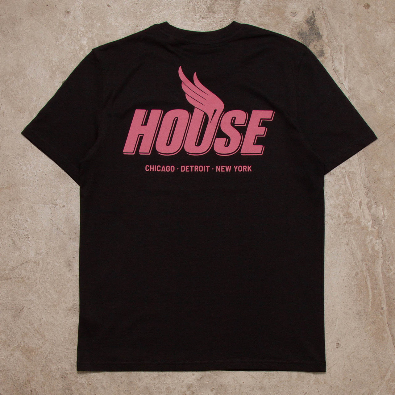 Red Peak House Back Print - Tshirt - Black
