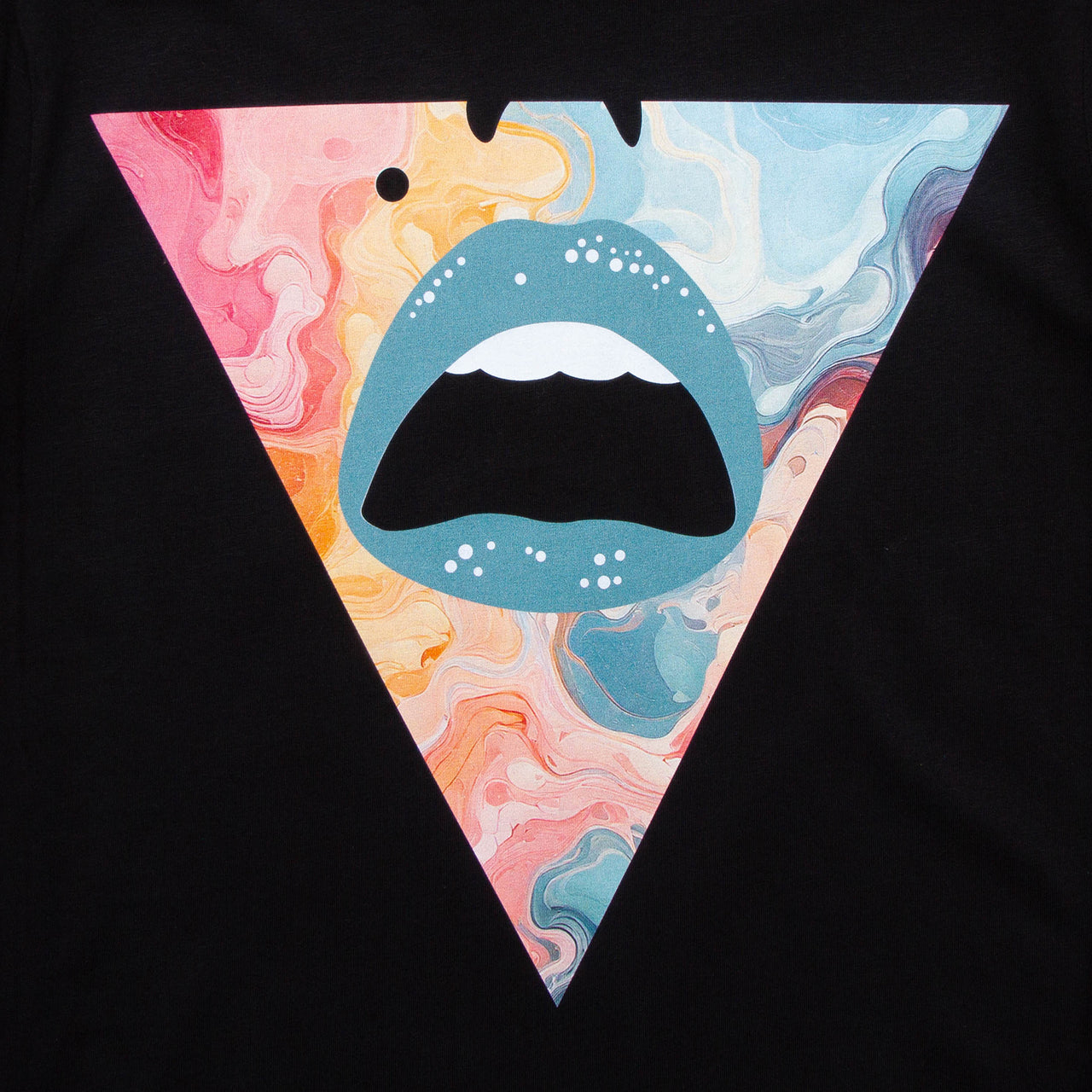 BF Swirl Triangle Face Back Print - Tshirt - Black