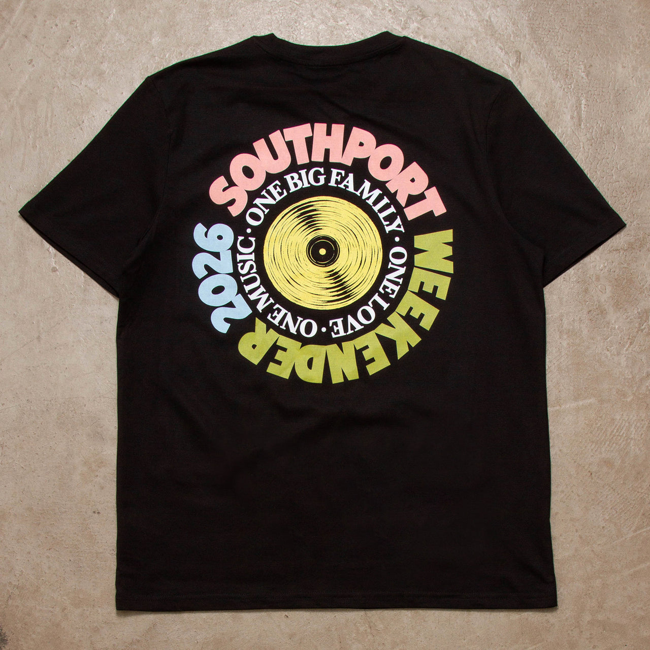 SW Vinyl Yellow Back Print - Tshirt - Black