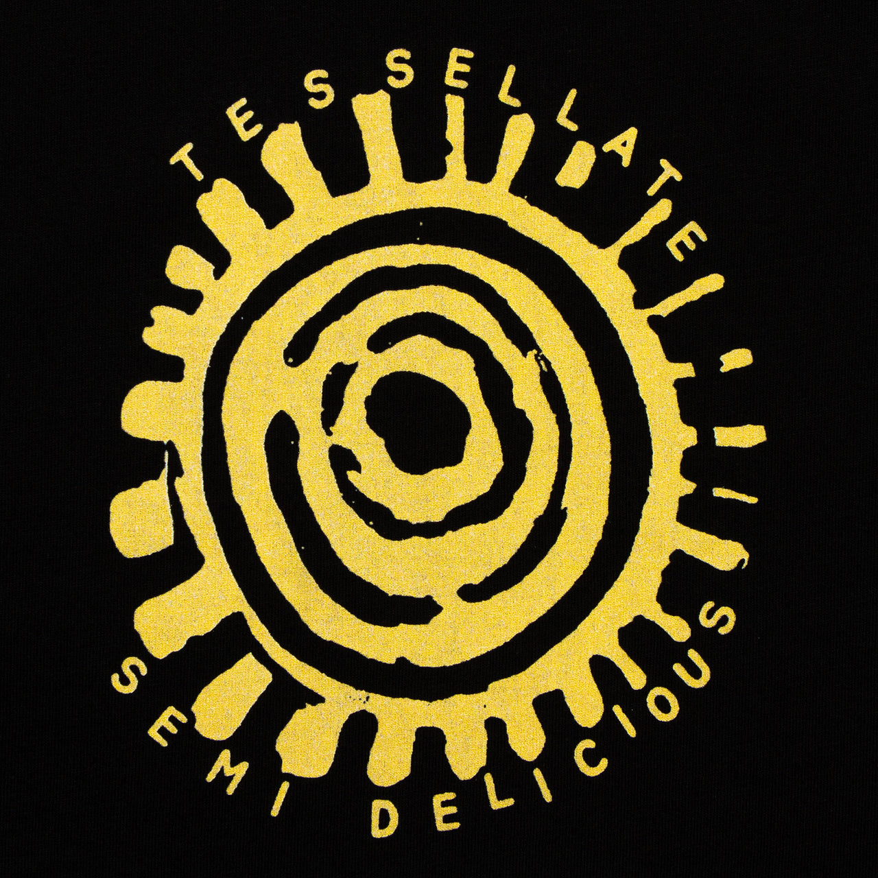 Sand Tessellate Semi Delicious Front Print - Tshirt - Black