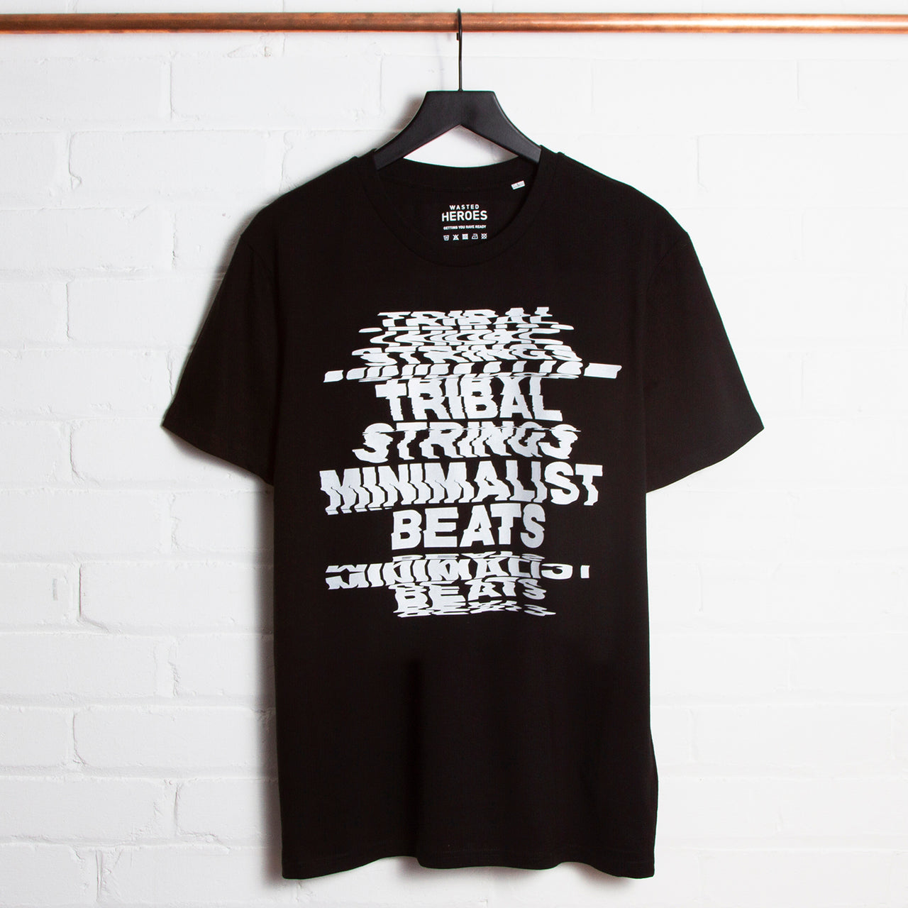 Strings Distorted Front Print - Tshirt - Black