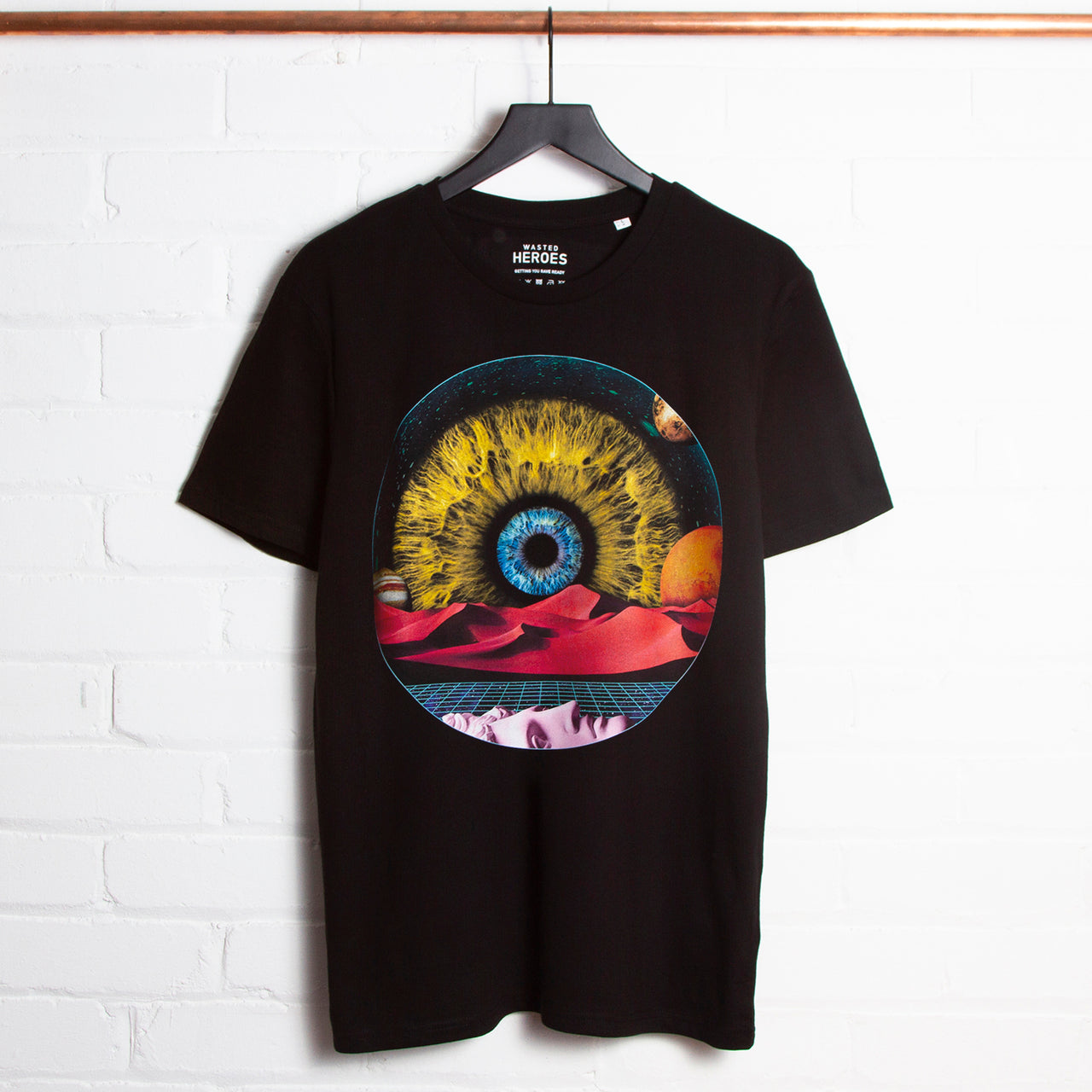 Delusion Front Print - Tshirt - Black