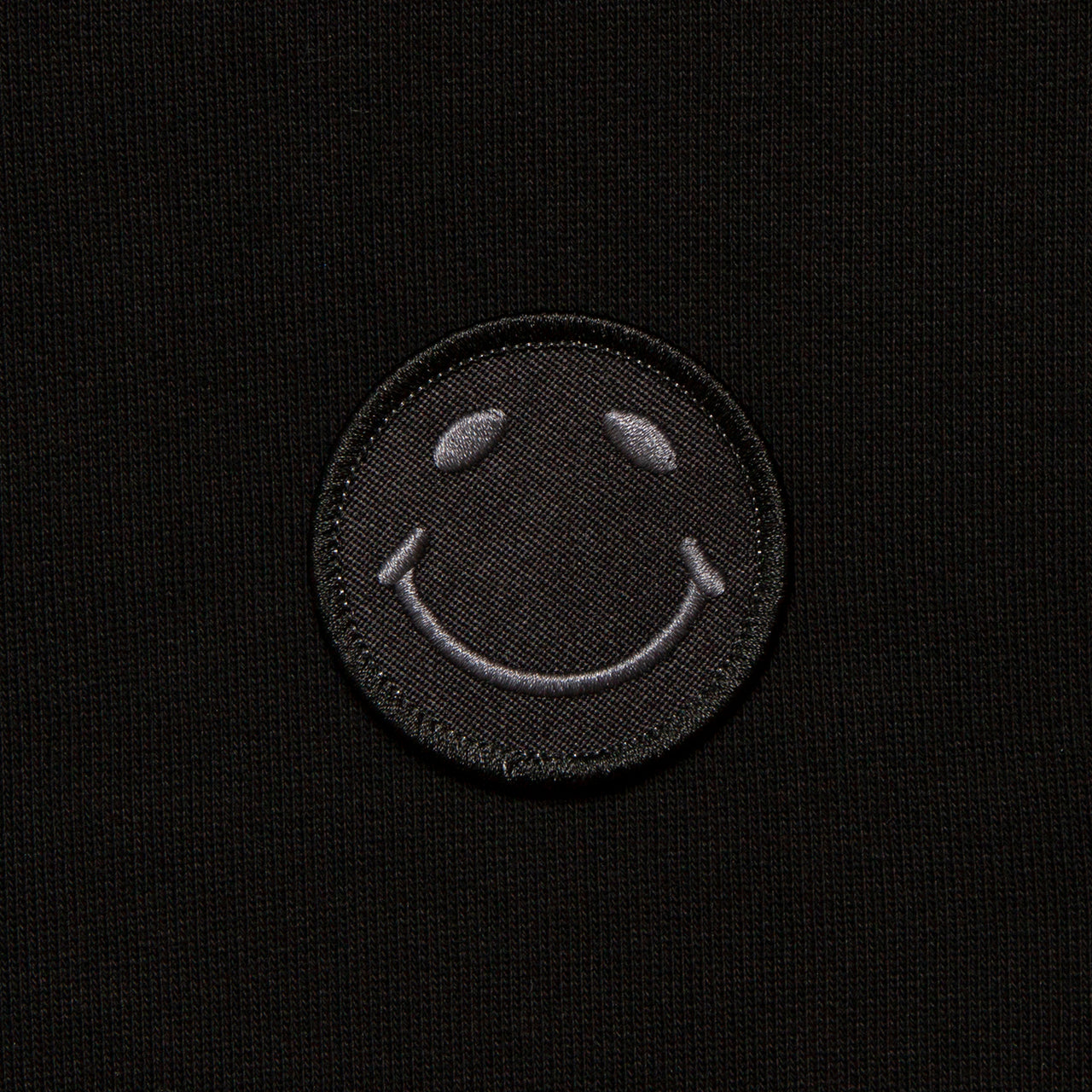 BB Smiley Crest - Zipped Hood - Black