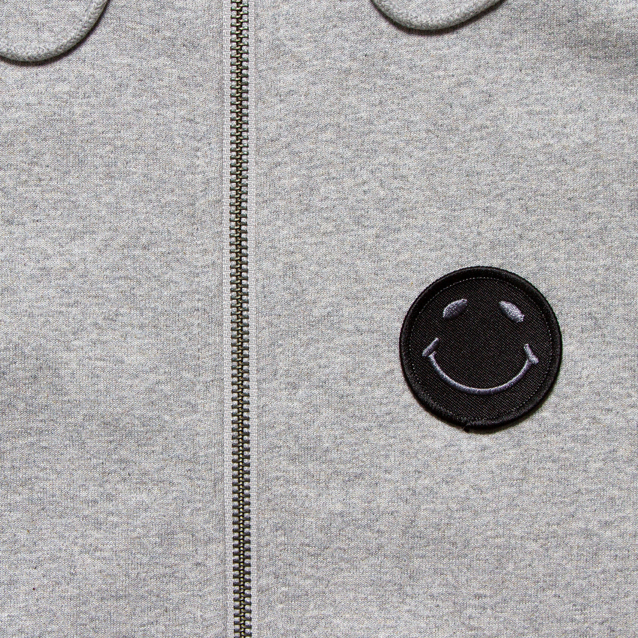 BB Smiley Crest - Zipped Hood - Grey