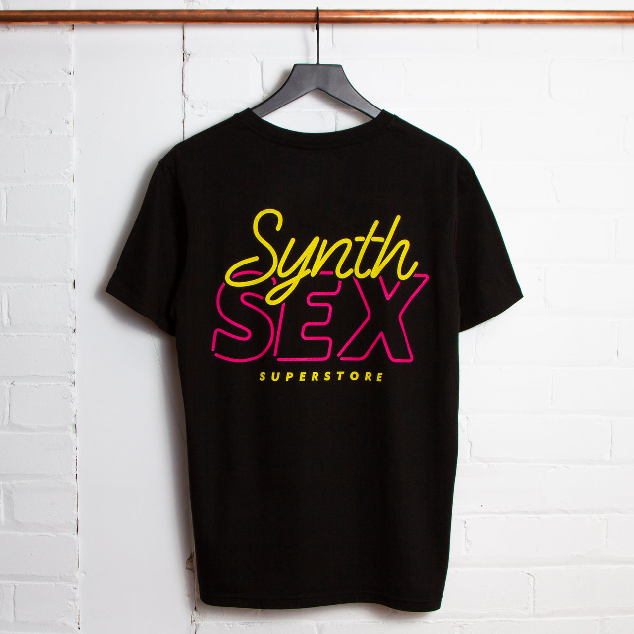 Synth Sex Neon Back Print - Tshirt - Black