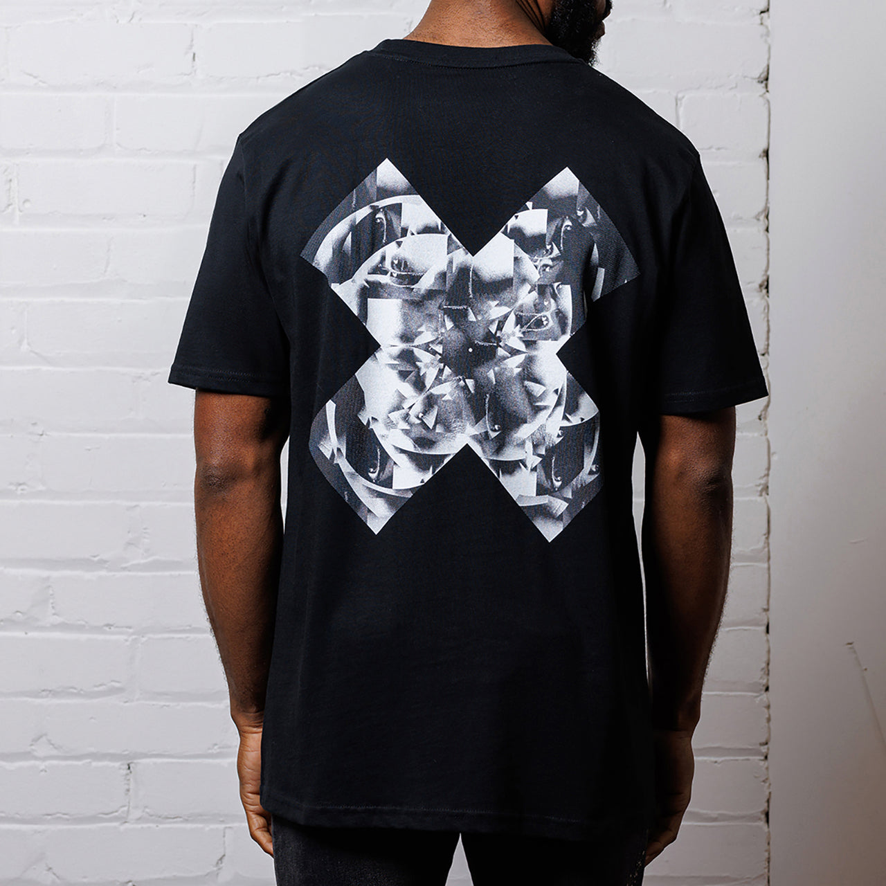 Vinyl Eyes X Imprint - Tshirt - Black