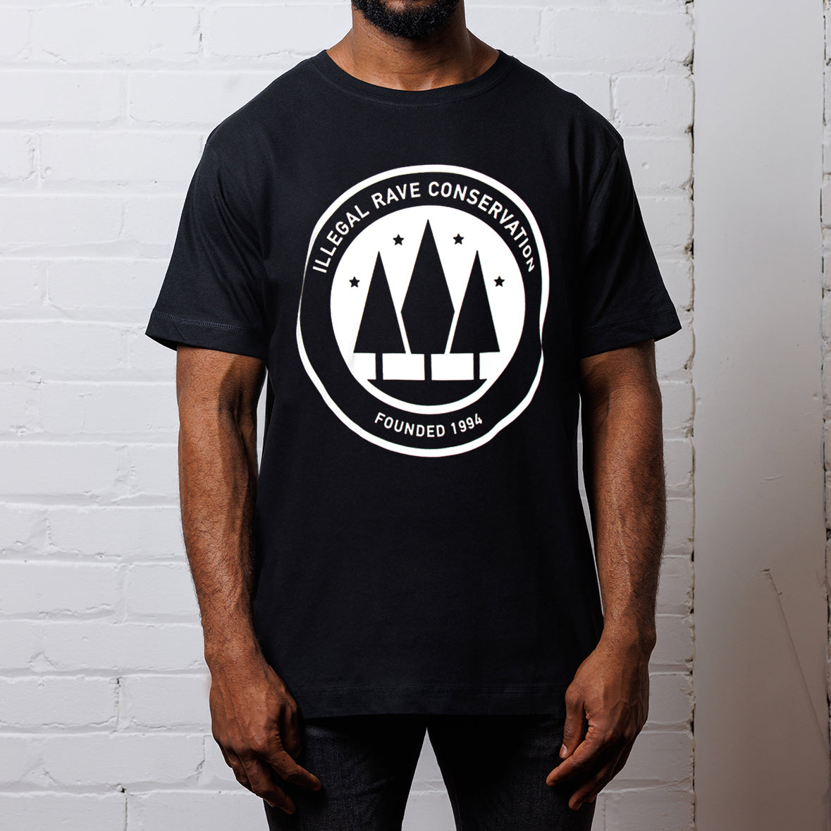 Illegal Rave Conservation Front Print - Tshirt - Black