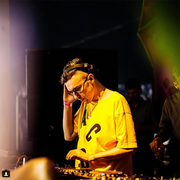 Acid Letter - Tshirt - Yellow - Wasted Heroes