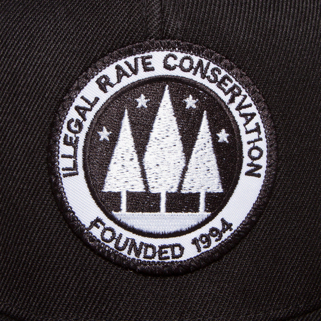 Illegal Rave - Snapback - Black - Wasted Heroes