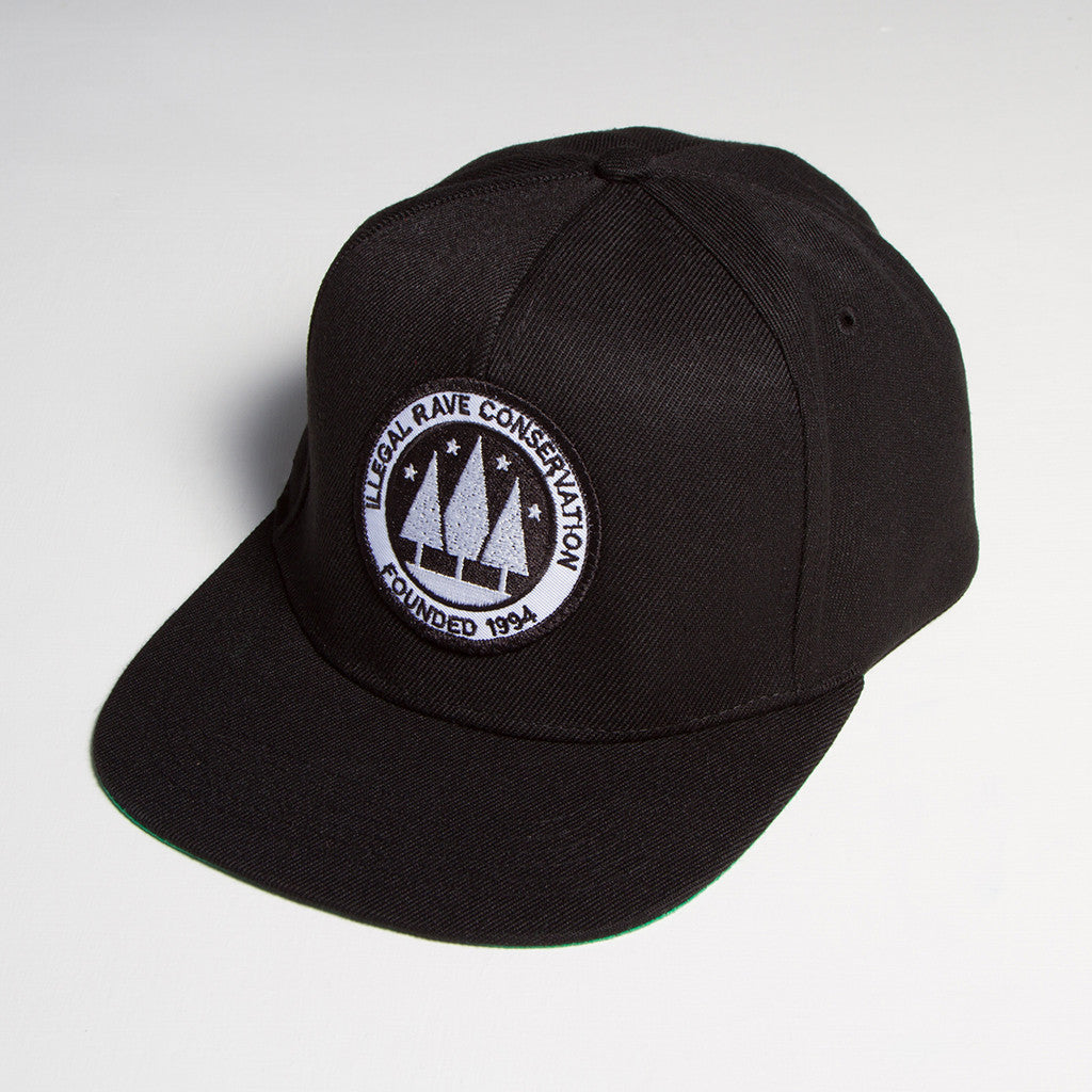 Illegal Rave - Snapback - Black - Wasted Heroes