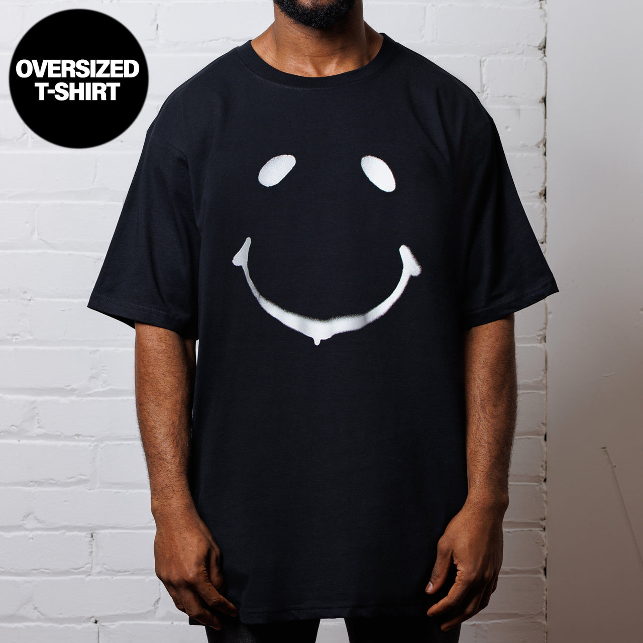 Smiley Stencilled Front - Oversized Tshirt - Black